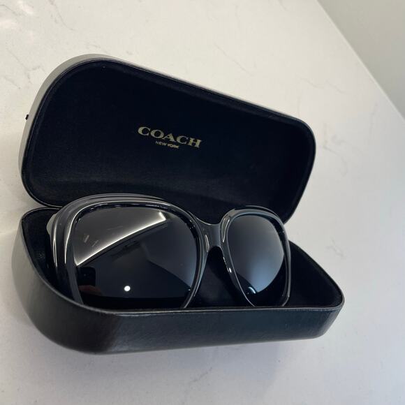 Coach HC8207 Women’s Square Sunglasses With Case Cloth Slight Lens Edge Scratch - Picture 9 of 12